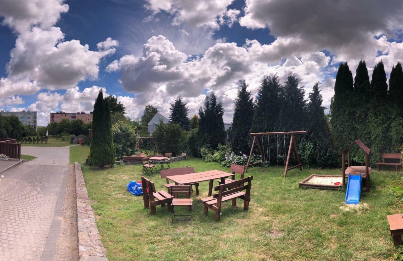 Choczewo Pokoje Goscinne & Restauracja Pestka المظهر الخارجي الصورة